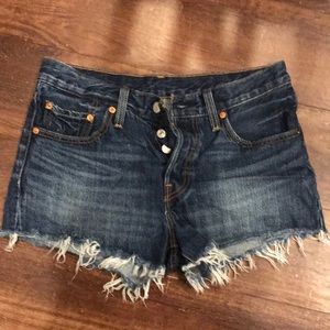 Levi’s 501 Cutoff Shorts